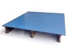 Estiba plástica tipo enteriza de capacidad liviana 100 x 120 x 15 cm | LM - 3PEMC - V